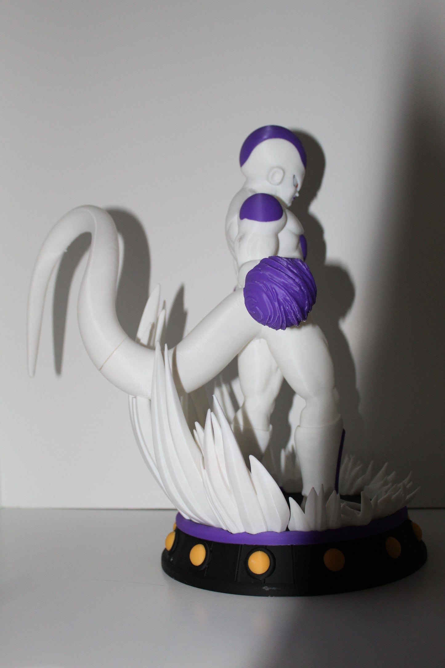 Freiza Display Figure
