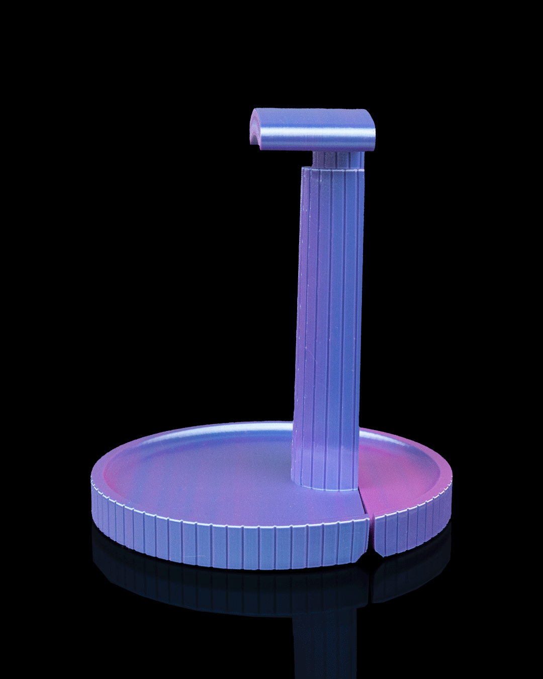 Clean Headset Holder