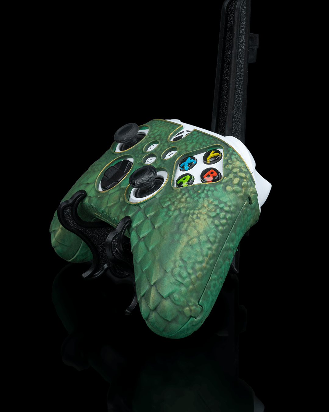 Dragonscale Xbox and PS5 controller cover