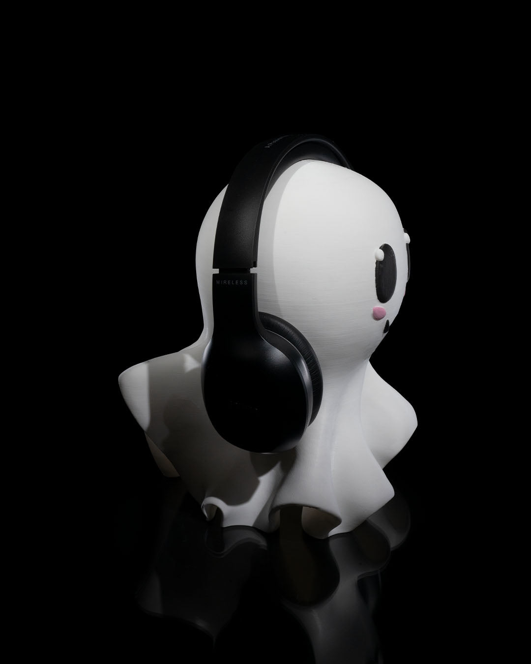 Gentle ghost Headphone Stand