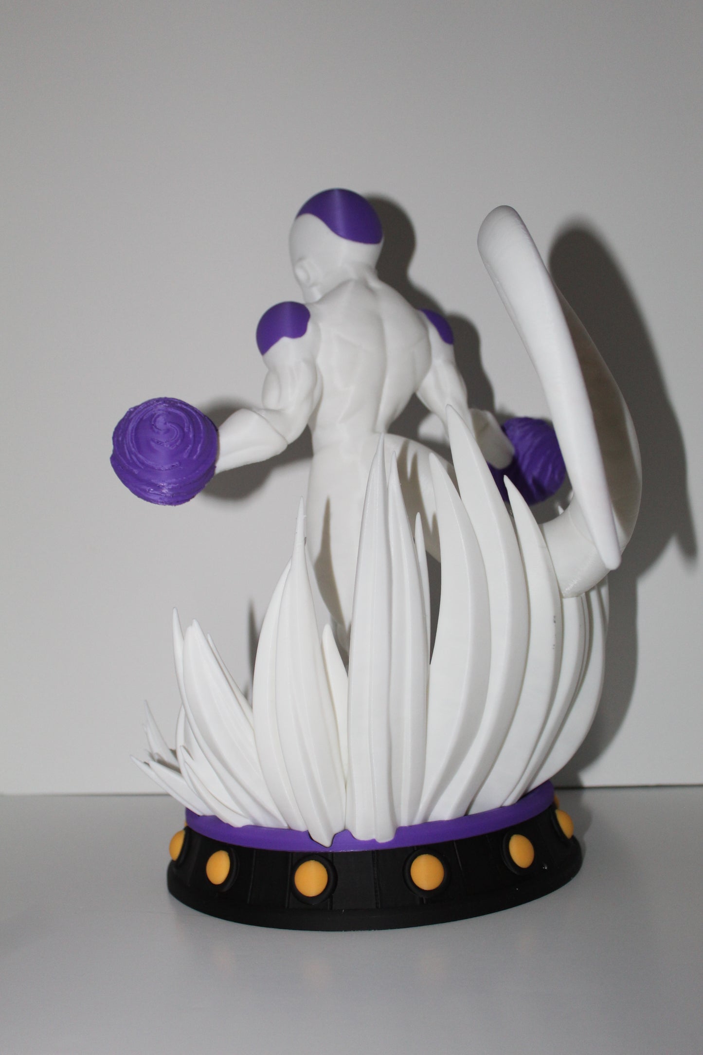 Freiza Display Figure