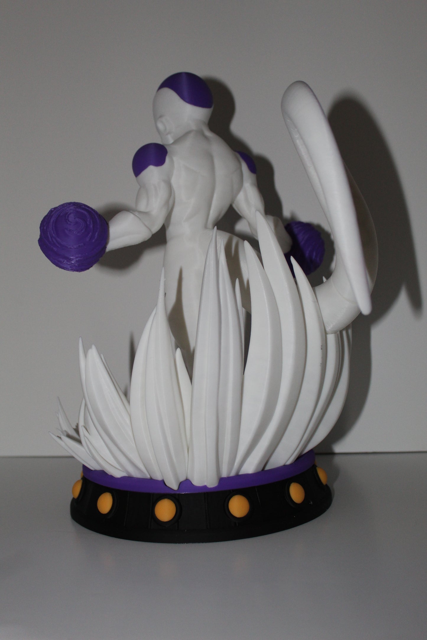 Freiza Display Figure