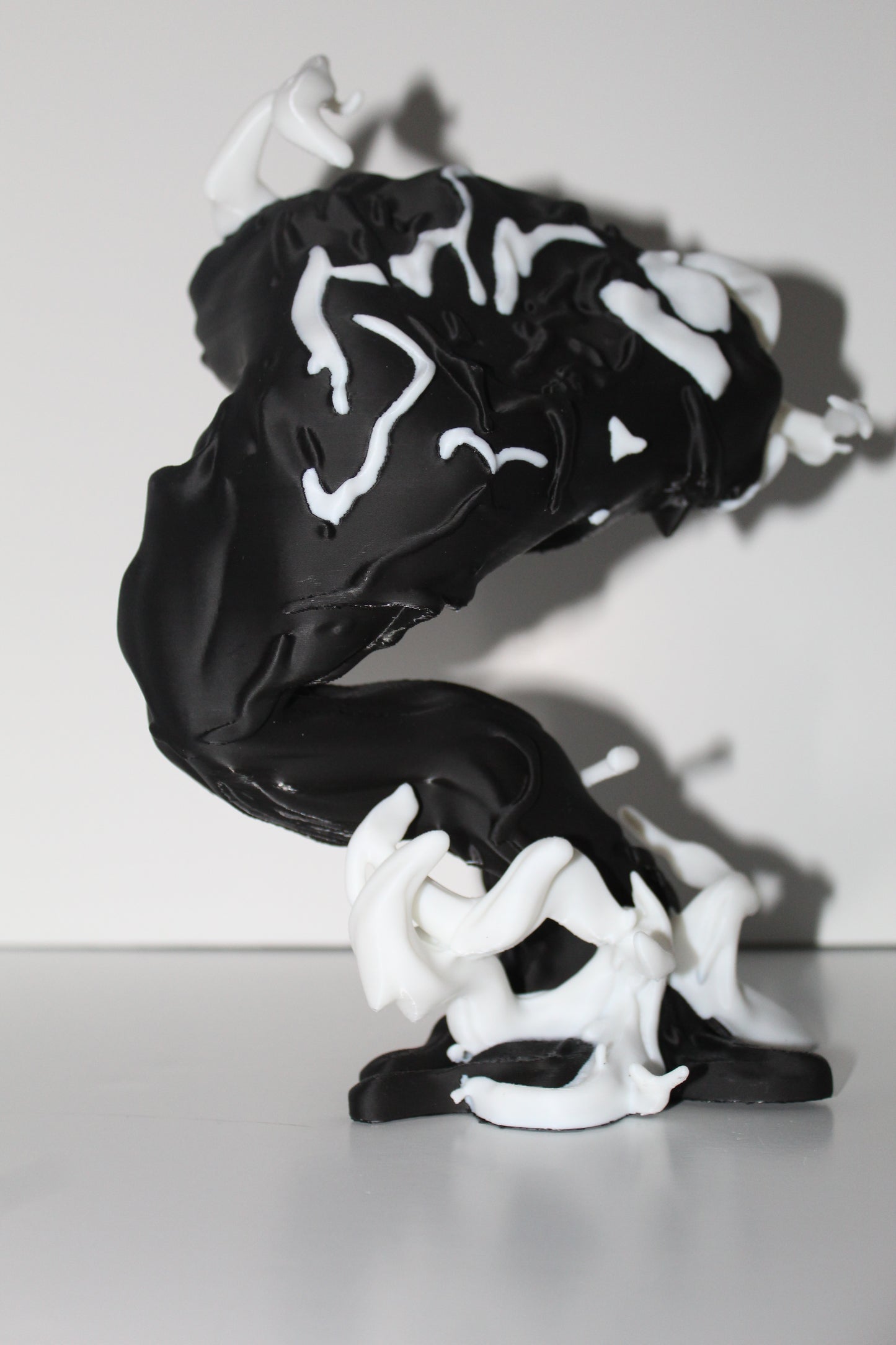 Venom Symbiote Display Statue
