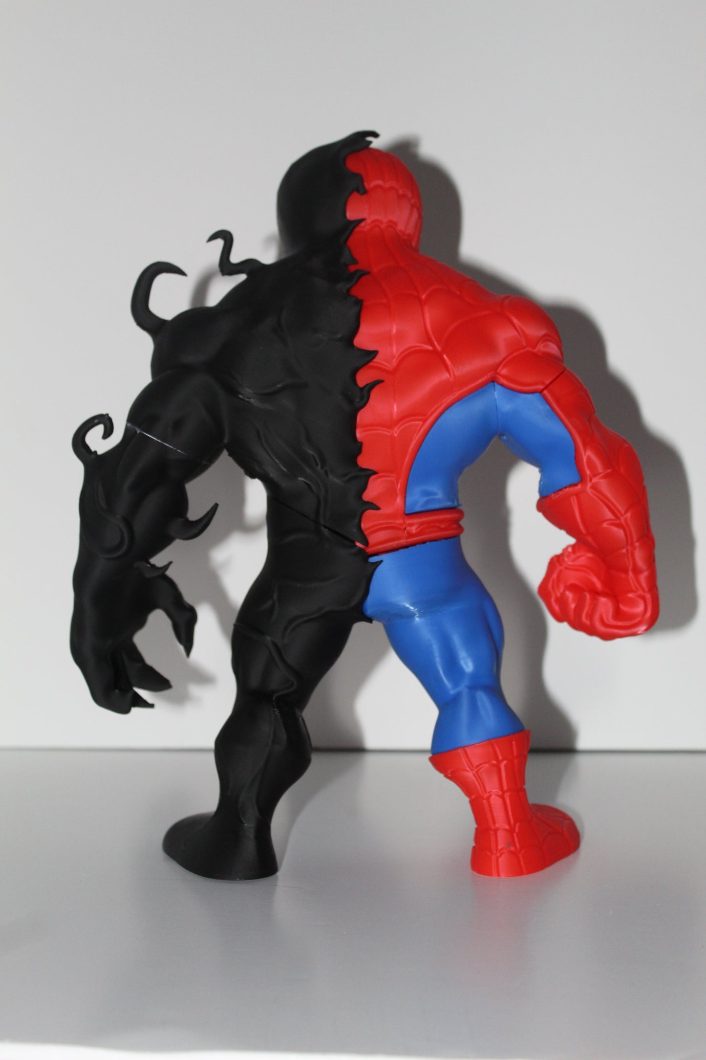 Spiderman/Venom Figures