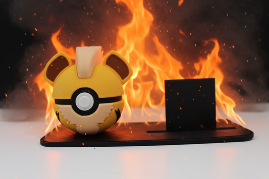 Arcanine & Growlithe Pokéball Display Collection