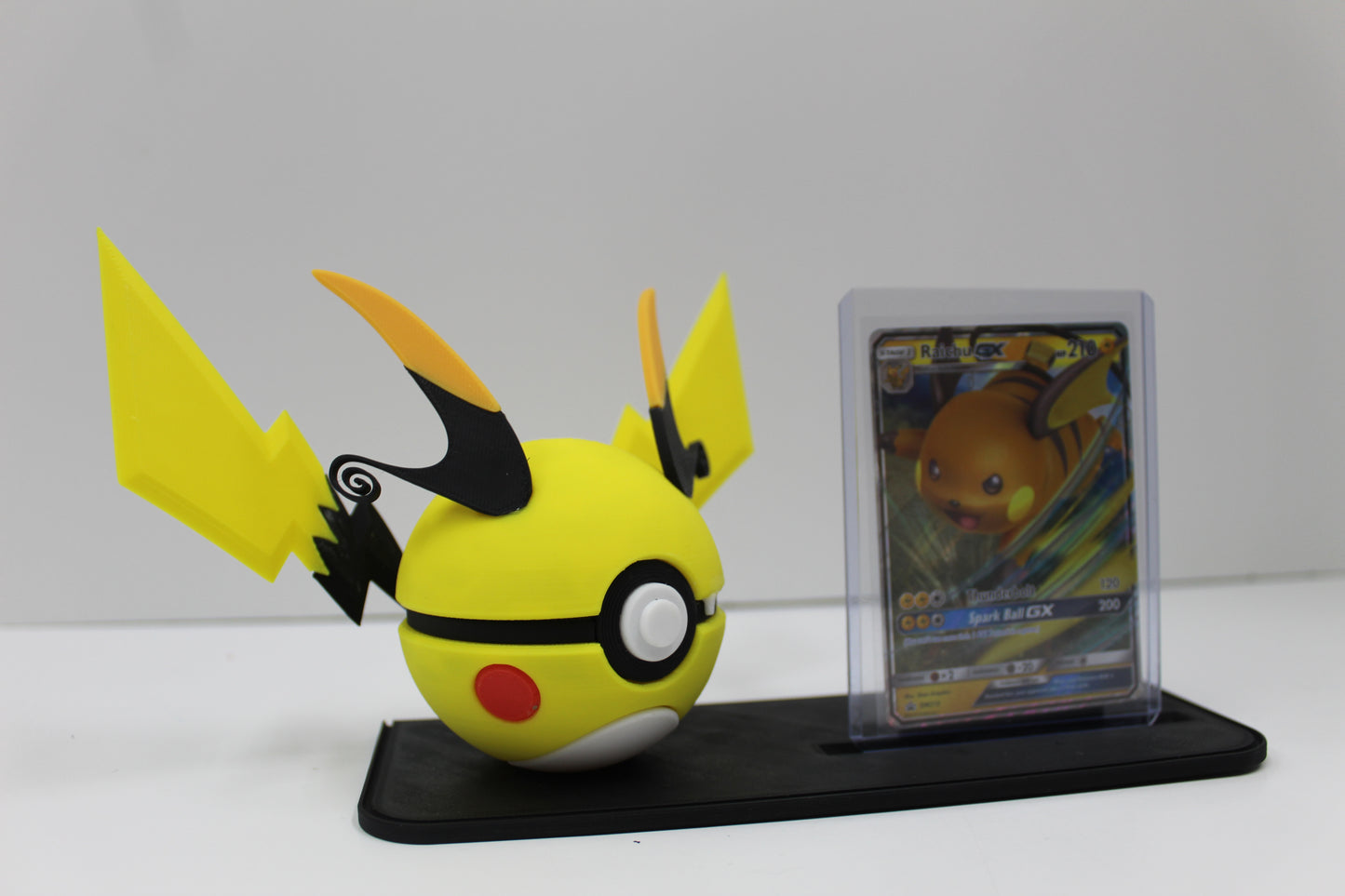Pikachu, Female Pikachu & Raichu Pokéball Display Collection