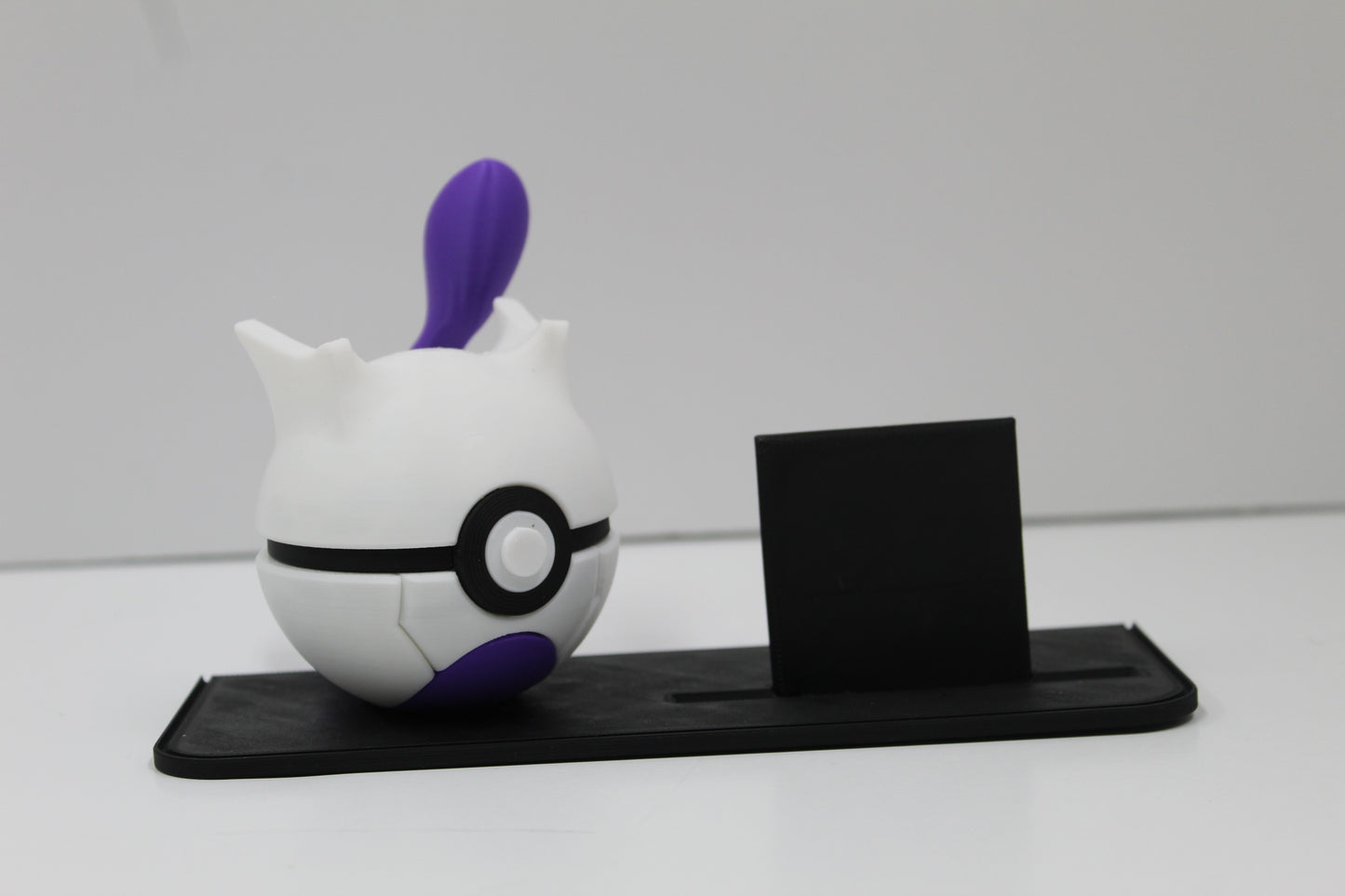 Mew & Mewtwo Pokéball Display Collection
