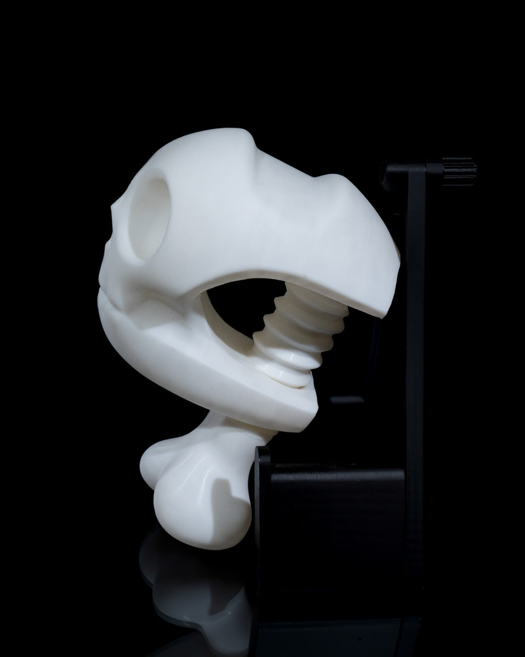 Skull vise Headphone stand