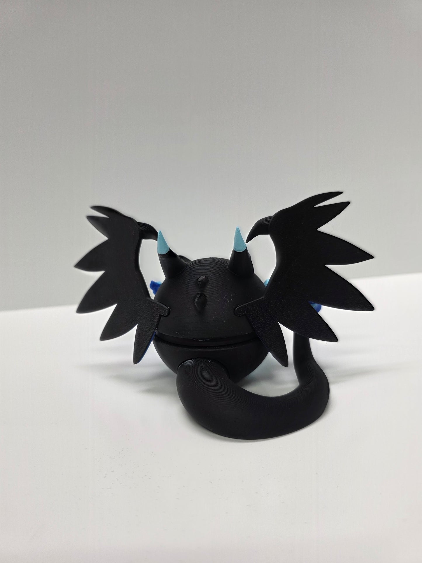 Mega Charizard pokeball
